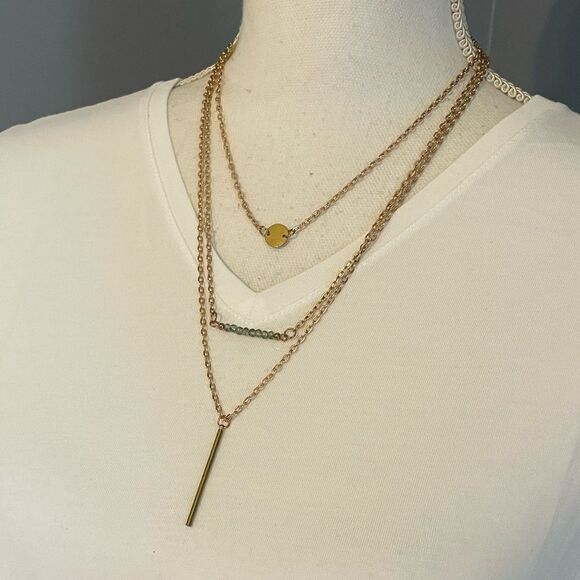 Jewelry - Triple Layered Gold Bar Necklace